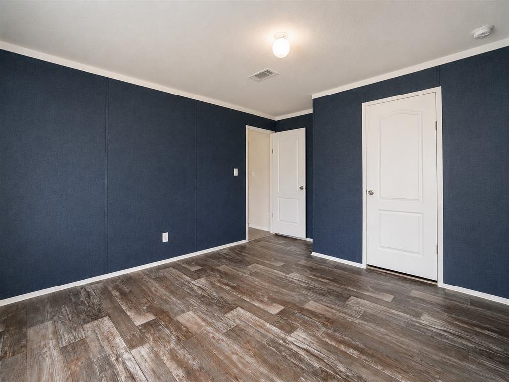 302 N N Avenue Property Photo 17