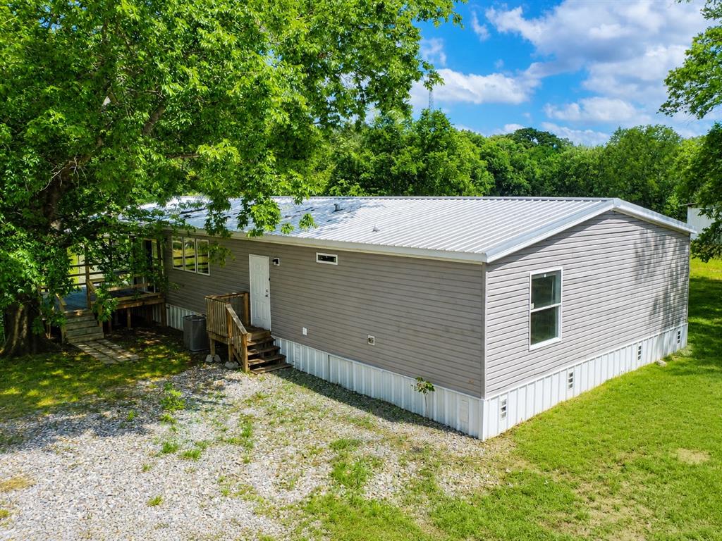 302 N N Avenue Property Photo 31