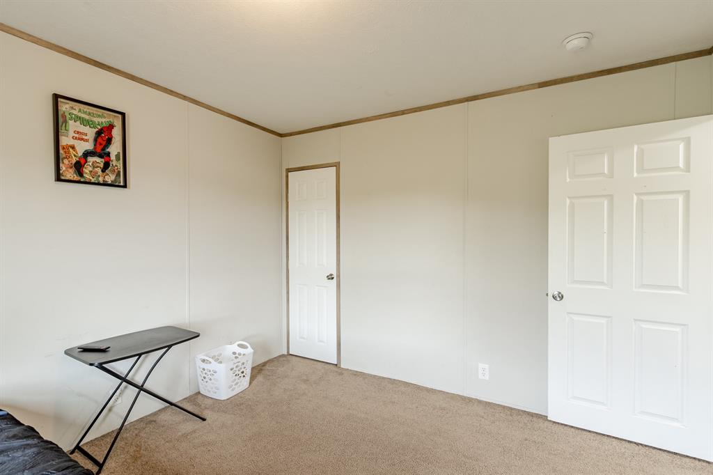 30037 County Road 1168 Property Photo 28