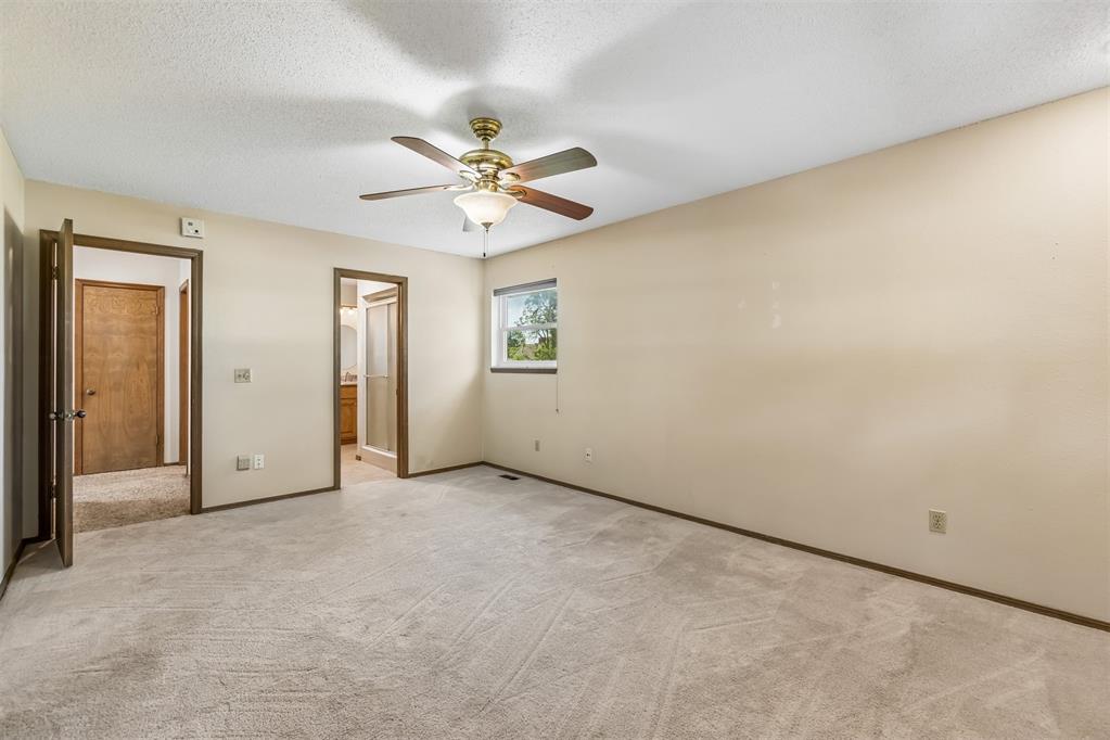 2909 Short Drive Property Photo 15