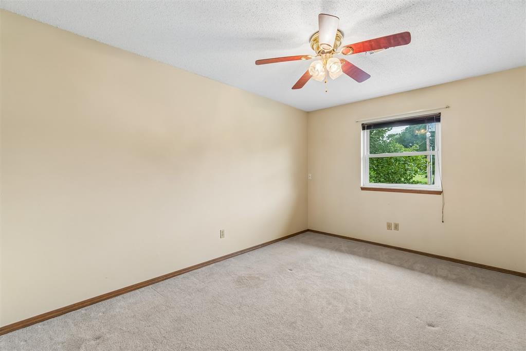 2909 Short Drive Property Photo 25