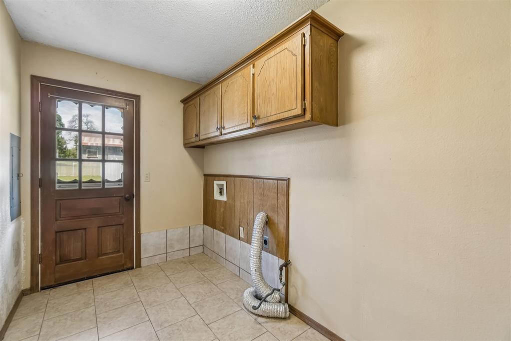 2909 Short Drive Property Photo 33