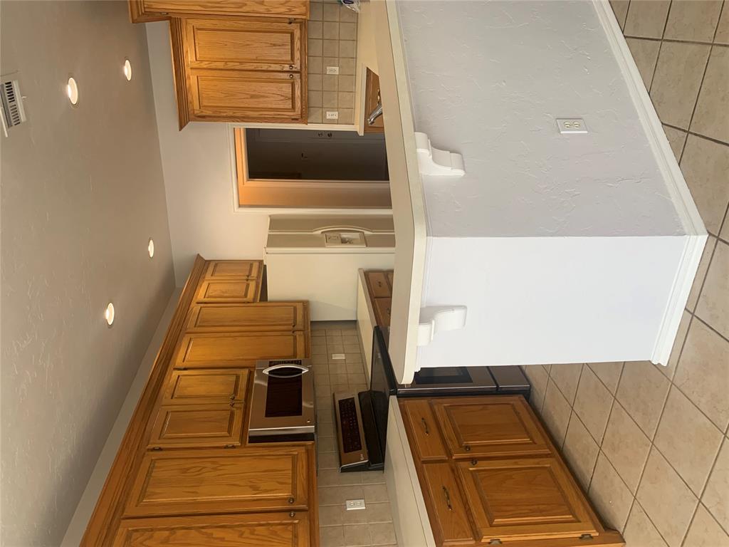 1234570 Property Photo 5