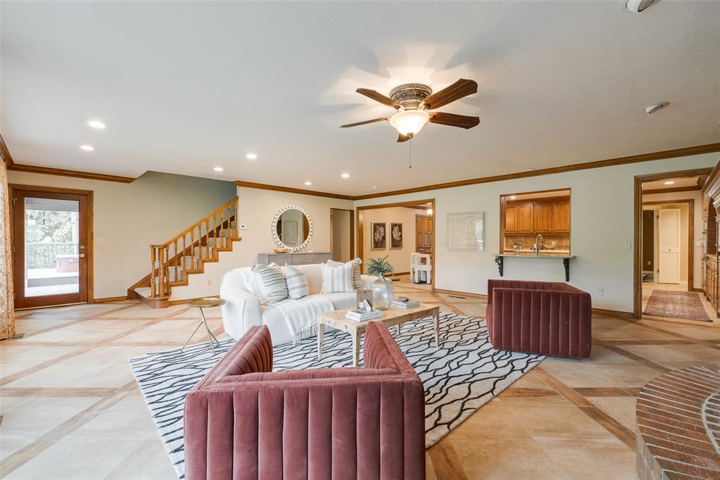 3816 Coachman Road Property Photo 23