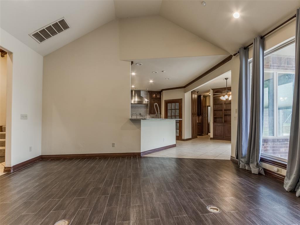 9818 Prosper Drive Property Photo 15