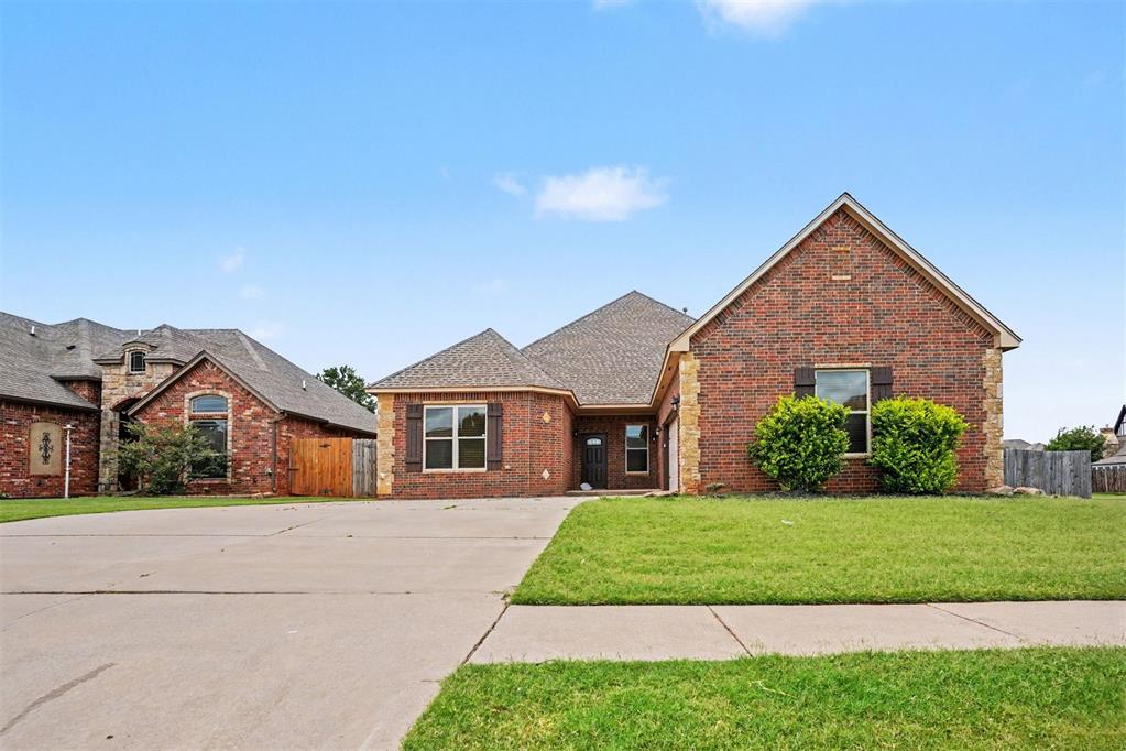 6301 Bentley Drive Property Photo 1
