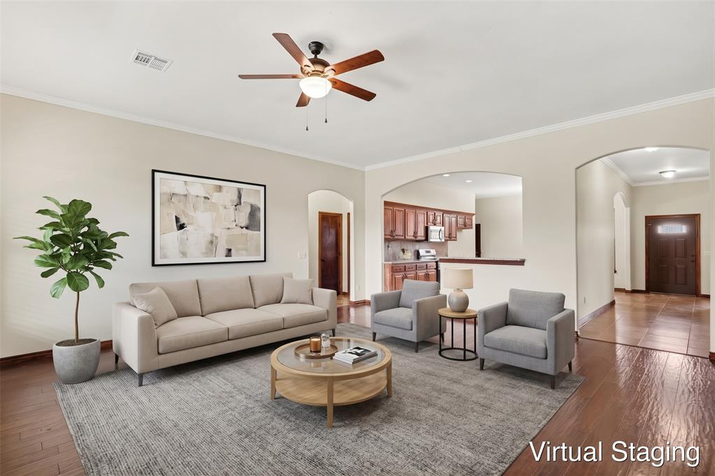 6301 Bentley Drive Property Photo 4