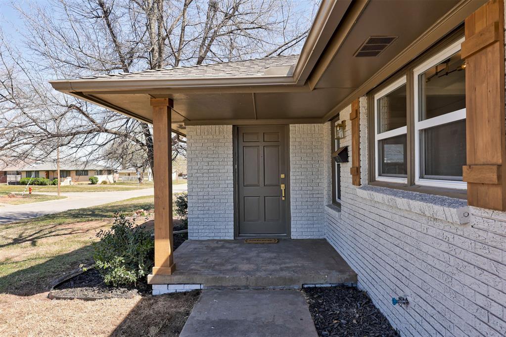 2604 Kings Way Property Photo 18