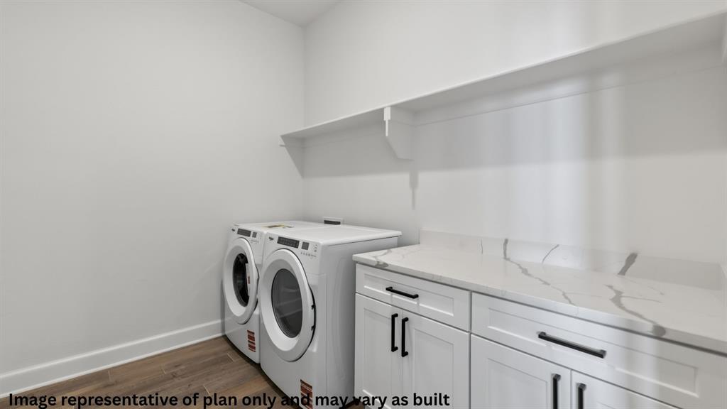 9017 Hidden Meadow Drive Property Photo 18