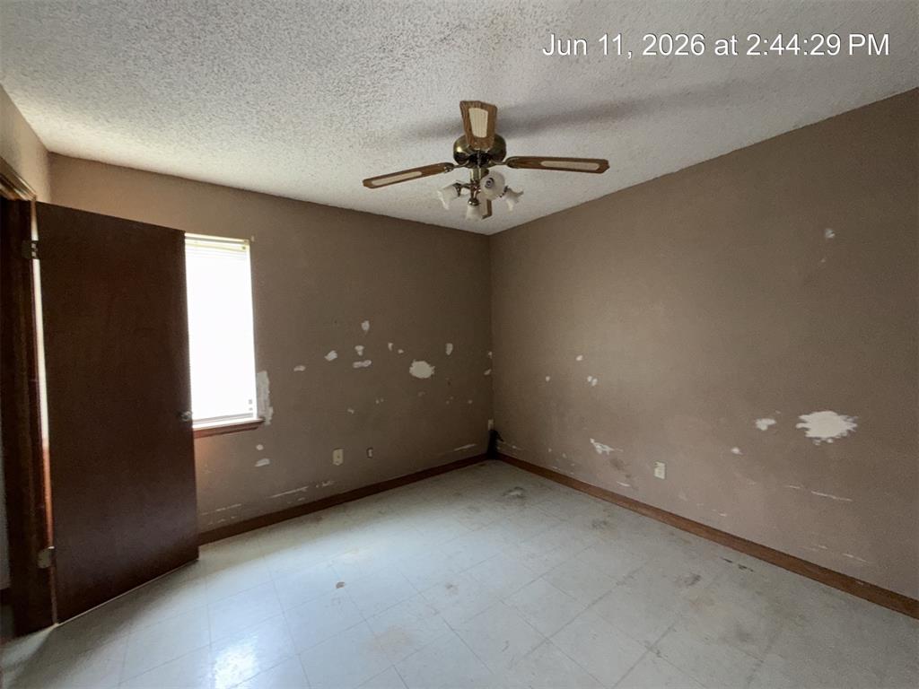 202 Redbud Drive Property Photo 15