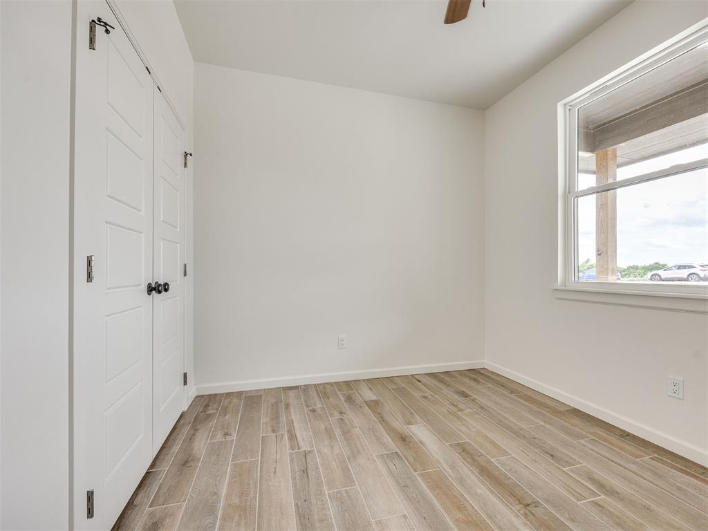 1321 Chisolm Trail Lane Property Photo 6