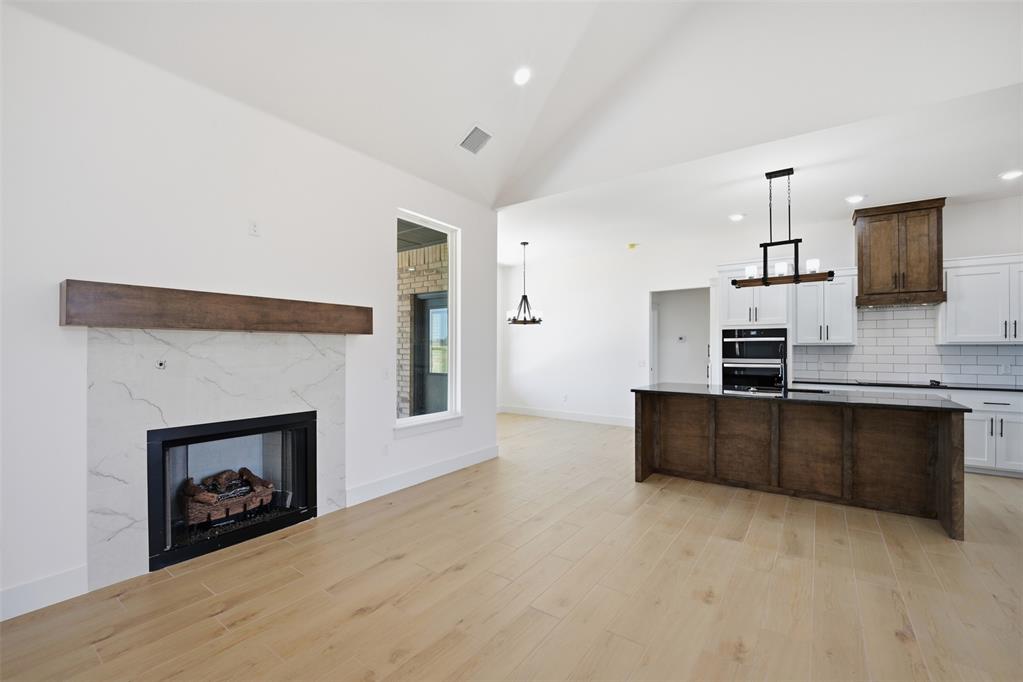 2411 Bear Creek Cir Circle Property Photo 14