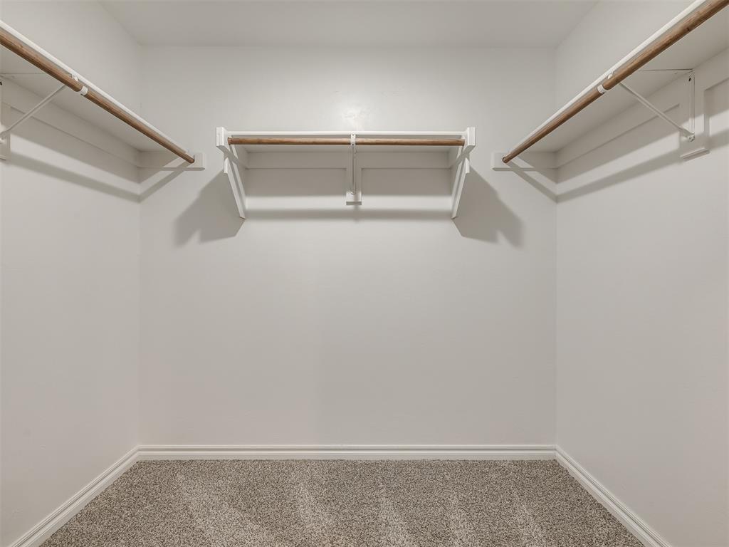 14017 The Brook Boulevard Property Photo 21