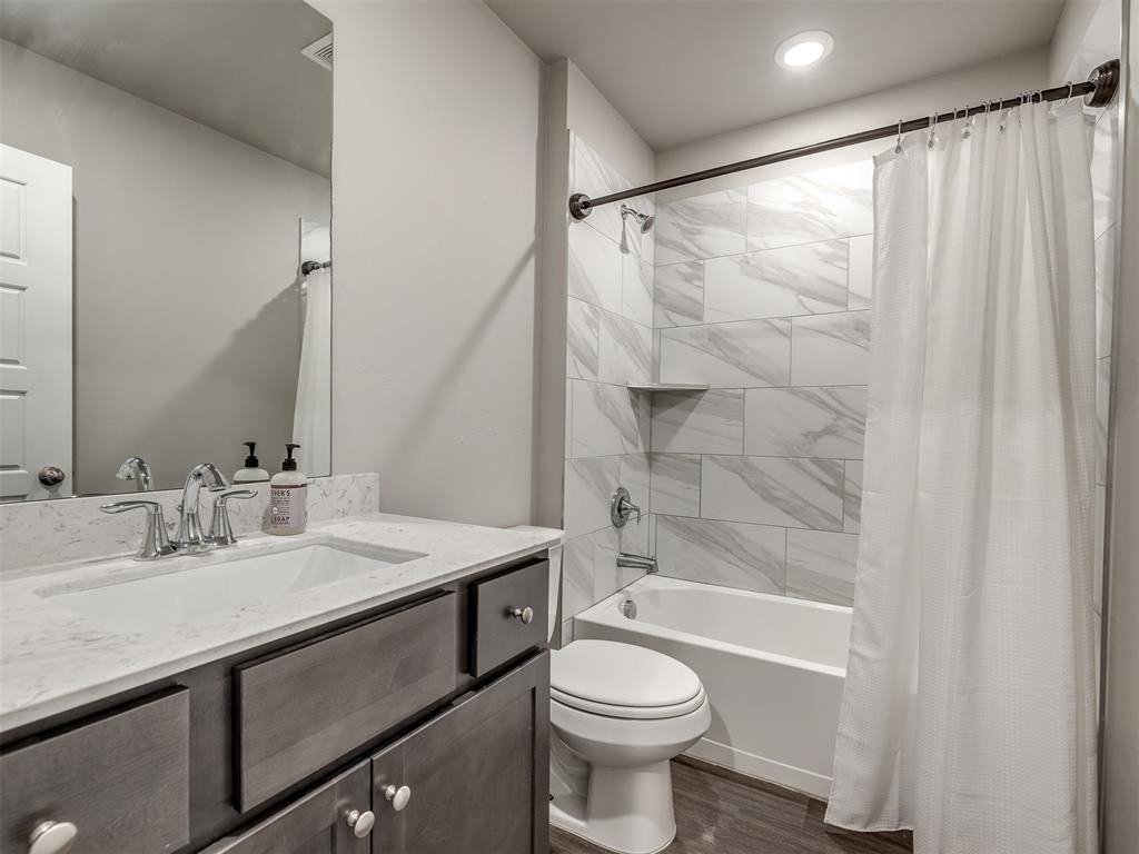14017 The Brook Boulevard Property Photo 22