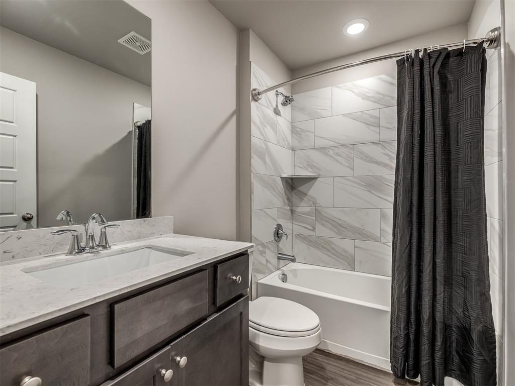 14017 The Brook Boulevard Property Photo 29