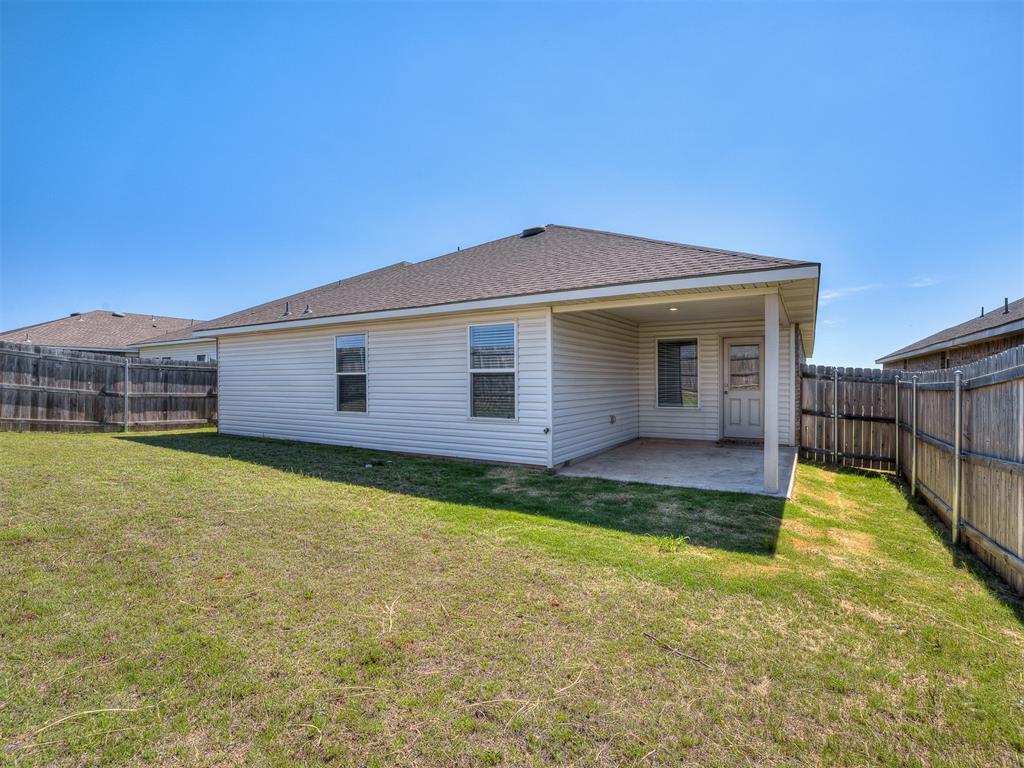 14017 The Brook Boulevard Property Photo 37