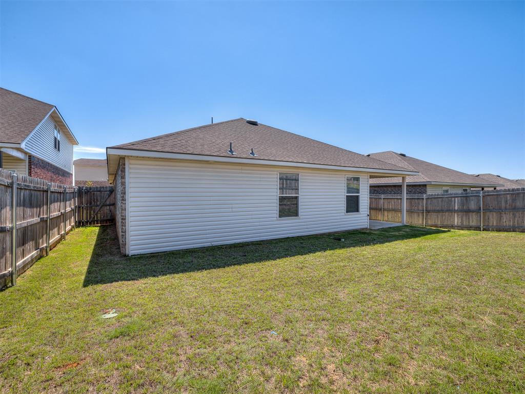 14017 The Brook Boulevard Property Photo 39