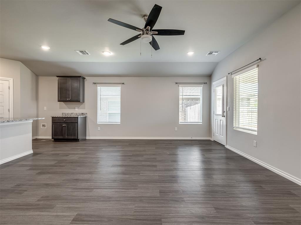 14017 The Brook Boulevard Property Photo 43