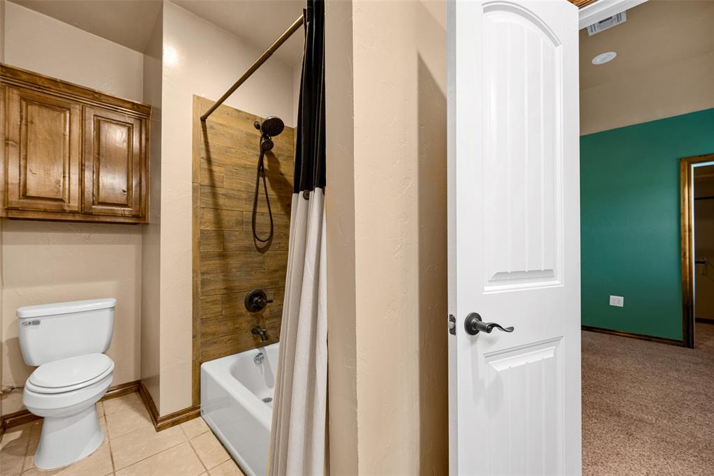 16156 County Road 1250 Property Photo 13