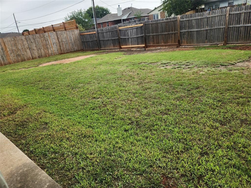 621 Nw 112th Street Property Photo 24
