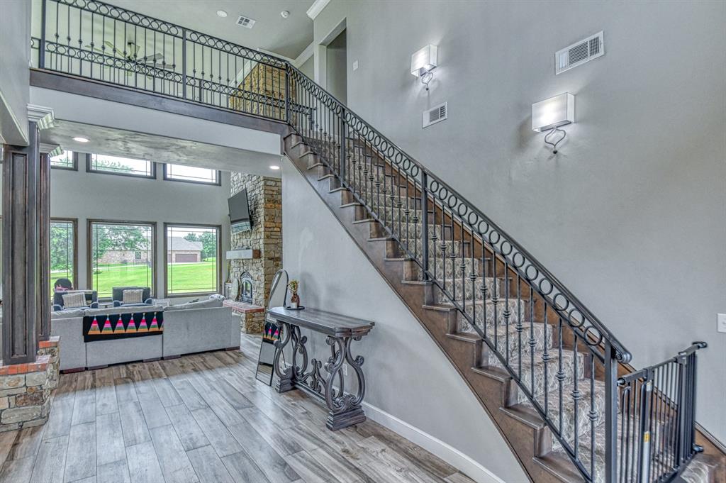 3802 Turtle Creek Circle Property Photo 3