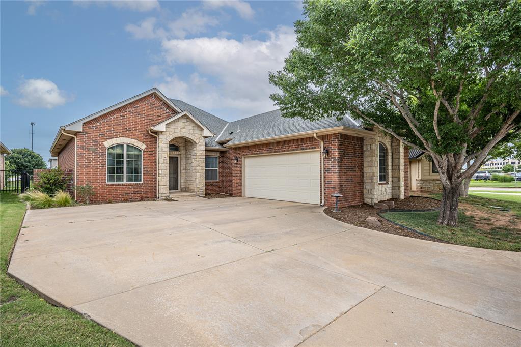 10337 Hawthorn Drive Property Photo 1