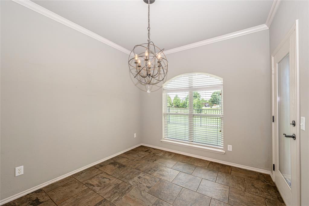 10337 Hawthorn Drive Property Photo 15