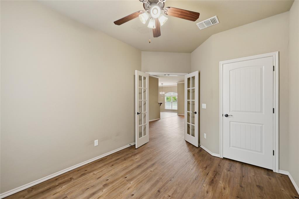 10337 Hawthorn Drive Property Photo 29