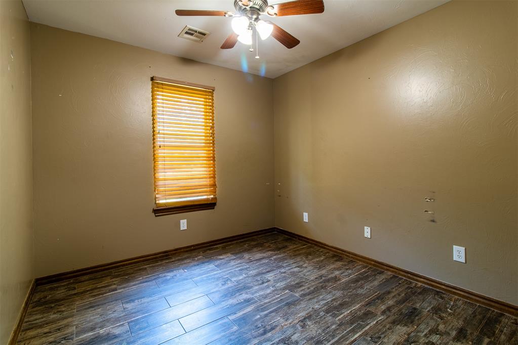 900301 S Oak Hill Drive Property Photo 33
