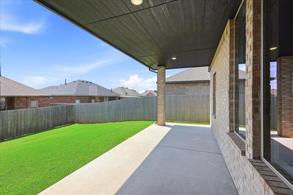 704 N Cottontail Way Property Photo 42