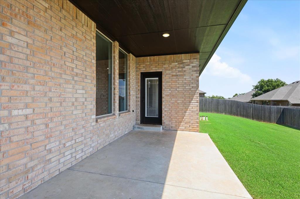 704 N Cottontail Way Property Photo 43
