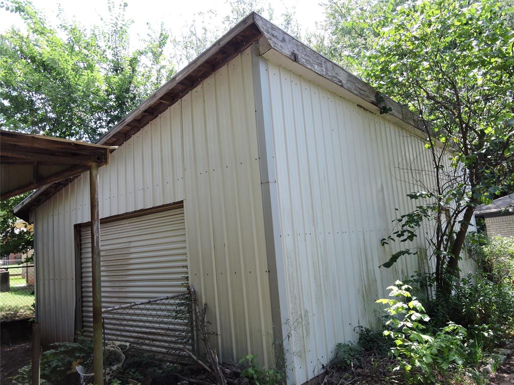 312 S Flynn Avenue Property Photo 25