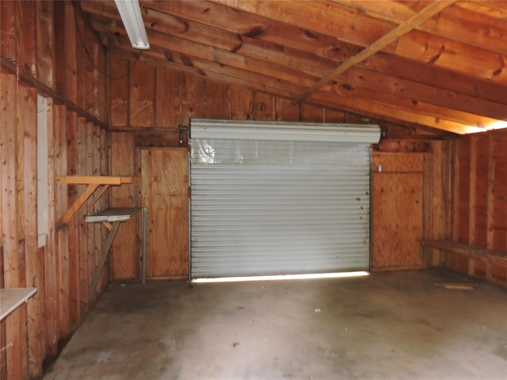 312 S Flynn Avenue Property Photo 28