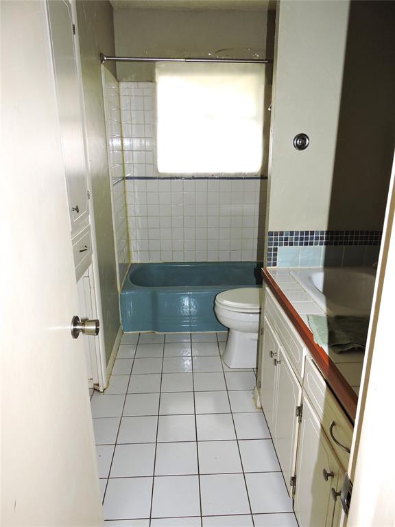 312 S Flynn Avenue Property Photo 37