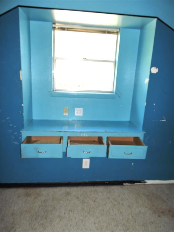 312 S Flynn Avenue Property Photo 38