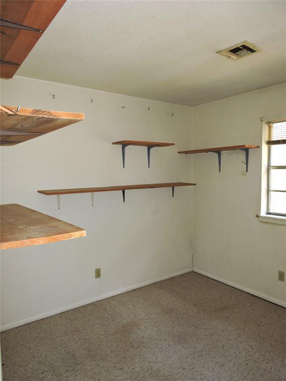 312 S Flynn Avenue Property Photo 40