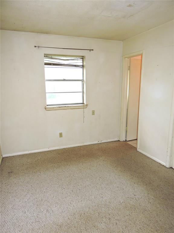 312 S Flynn Avenue Property Photo 42