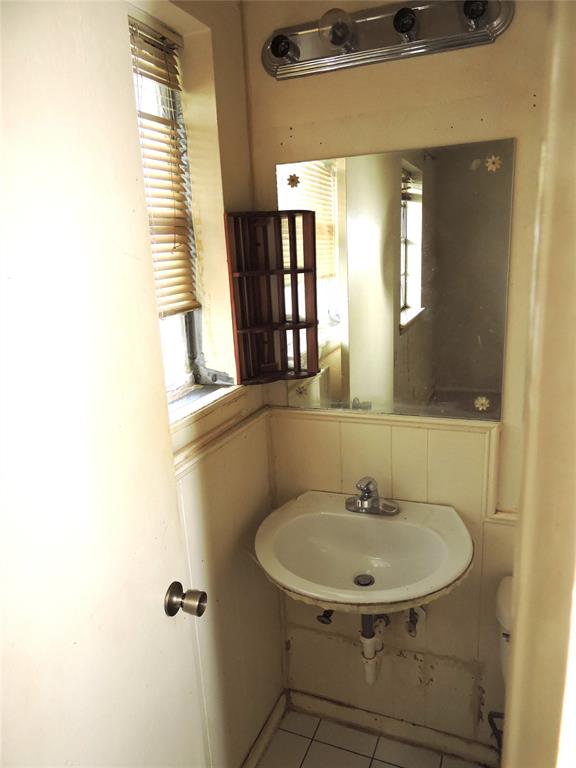 312 S Flynn Avenue Property Photo 43