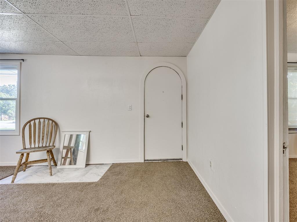 605 S Sooner Road Property Photo 3