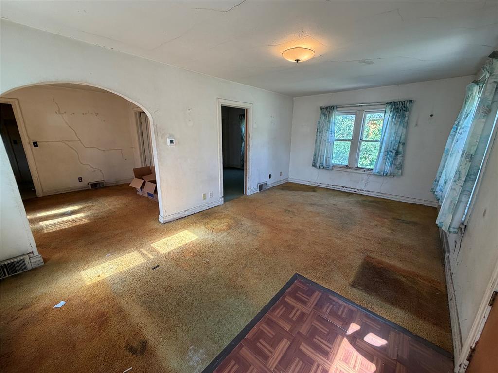 525 Sw 35th Street Property Photo 6