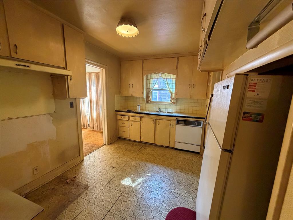 525 Sw 35th Street Property Photo 10