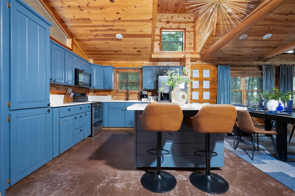 22 Steelhead Bay Lane Property Photo 7