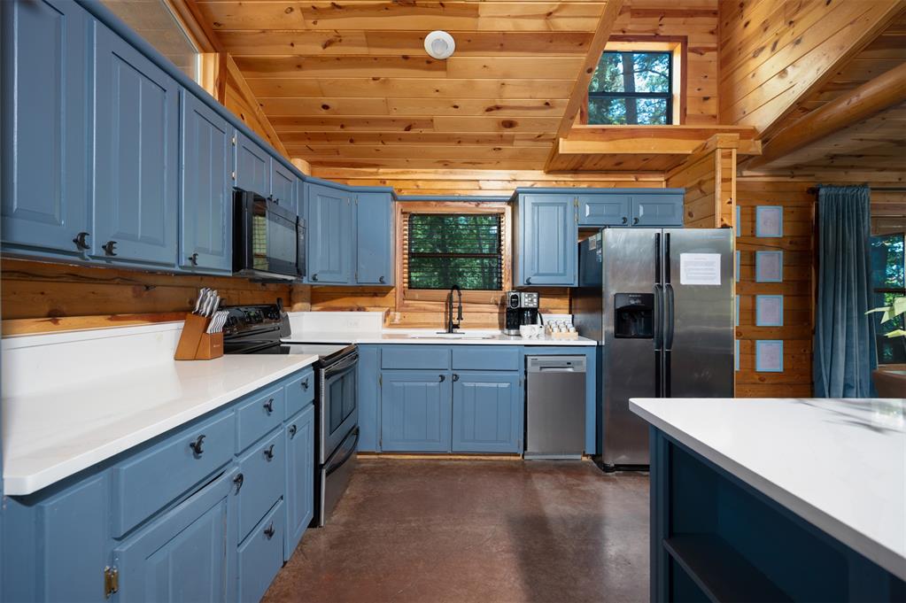 22 Steelhead Bay Lane Property Photo 9