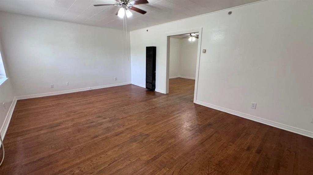 111 SW 26th Street