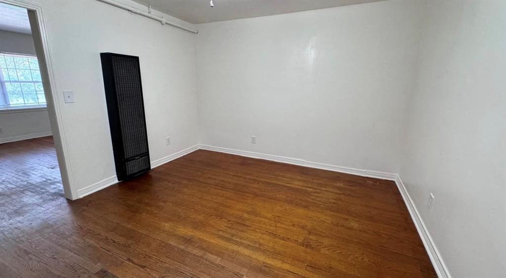 111 Sw 26th Street Property Photo 3