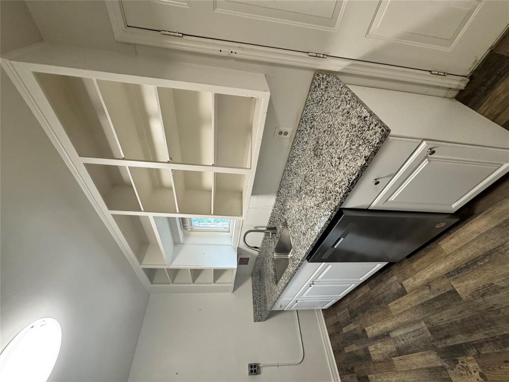 111 Sw 26th Street Property Photo 17