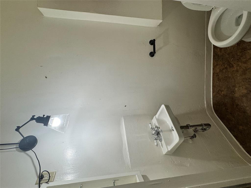 111 Sw 26th Street Property Photo 18