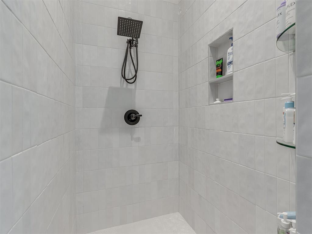 208 Braxton Way Property Photo 12