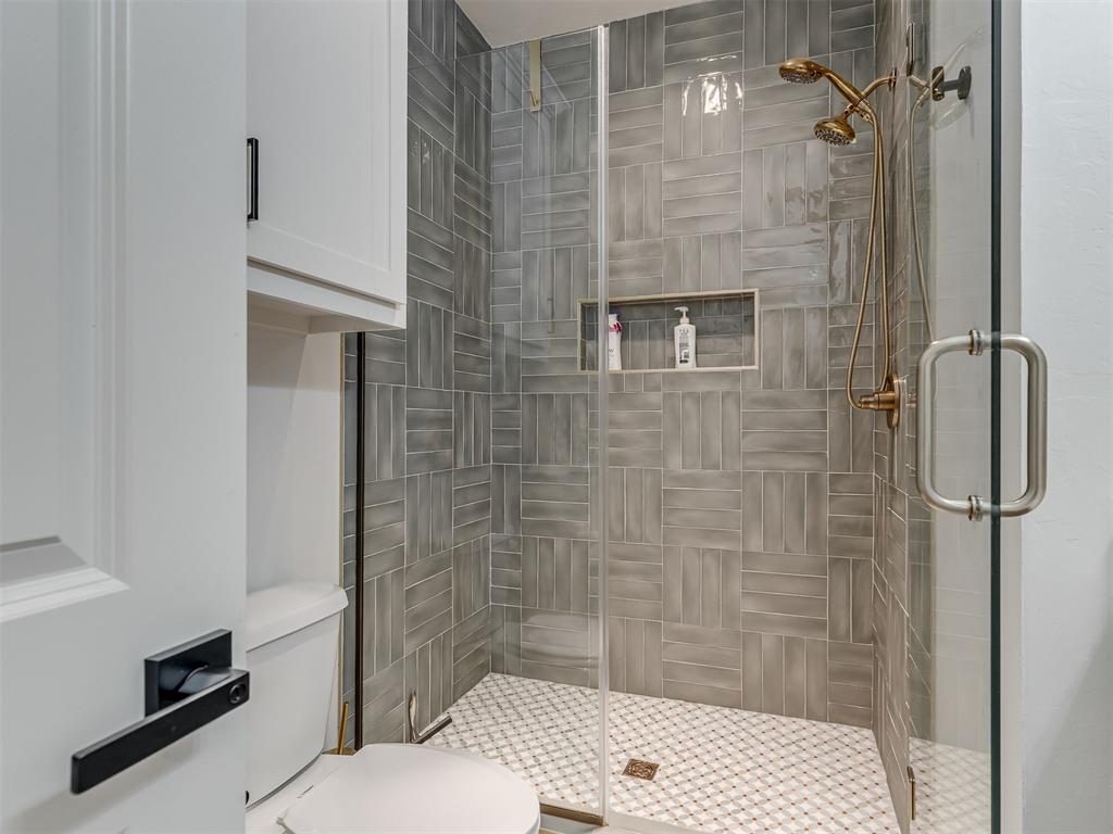 208 Braxton Way Property Photo 19