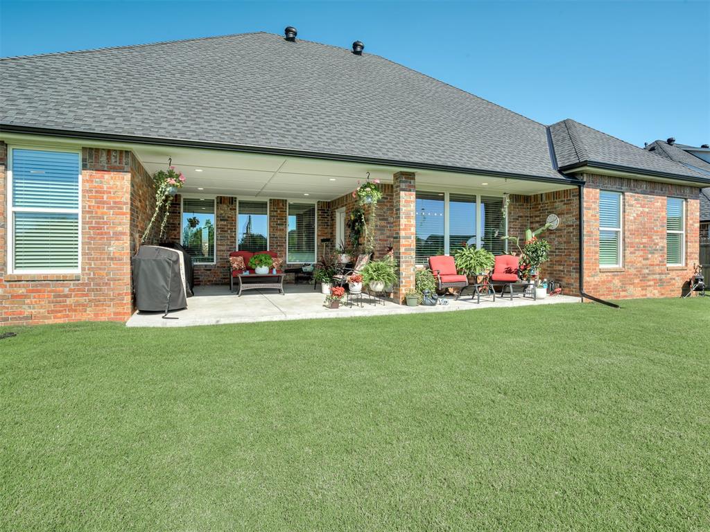 208 Braxton Way Property Photo 22